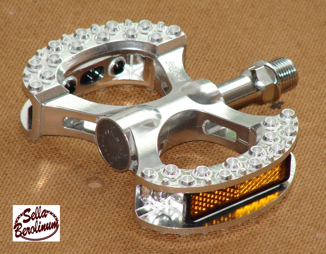 MKS Sylvan Stream Pedals Gold / Silver