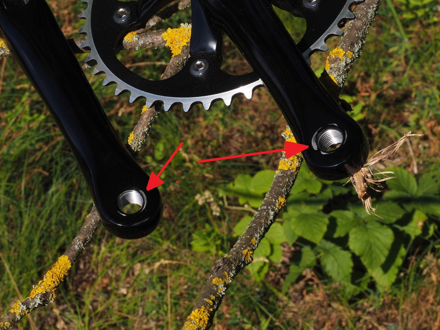 46 Z Kurbelgarnitur aus Aluminium – 175 mm, Lochkreis 130 mm - Schwarz