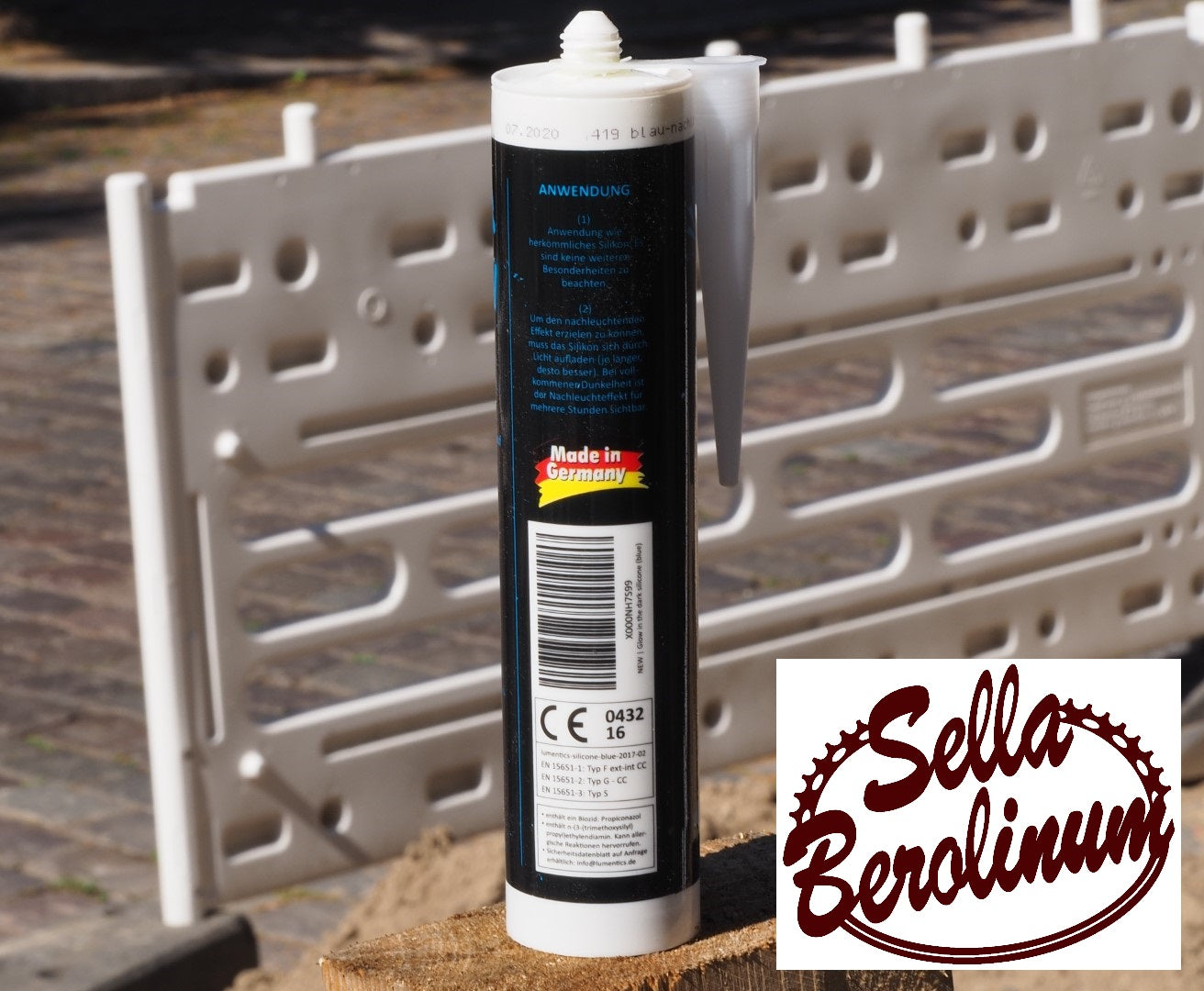 Lumentics Sanitär Silikon - Blau nachleuchtend - 45,16€ / 1 Liter