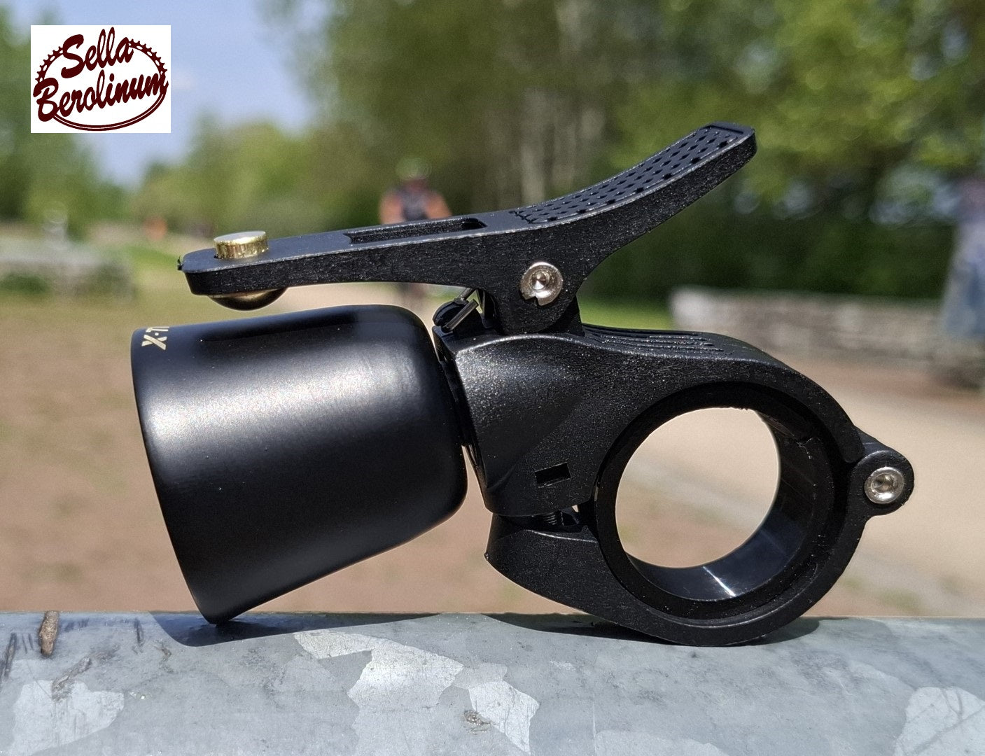 Classic Trichter Glocke schwarz