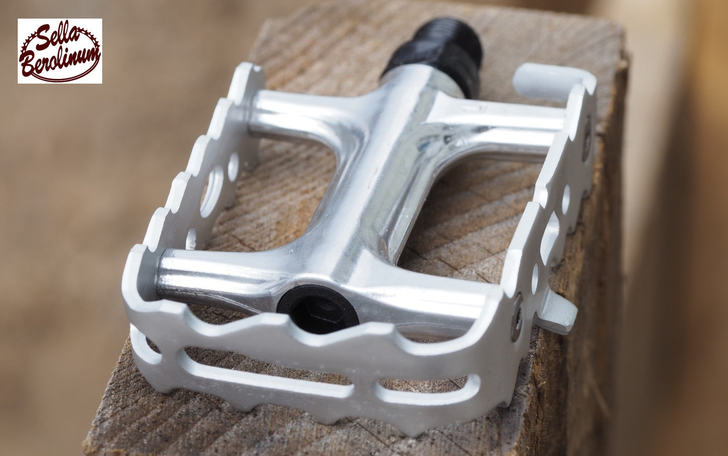VP 196 MTB Pedale Silber Industrielager