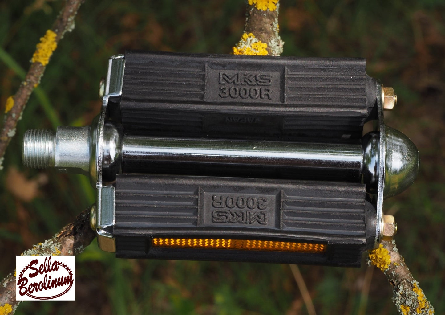 MKS 3000 R Blockpedale mit verchromtem Metallkörper, schwarzen Gummiauflagen und Reflektoren, 9/16 Zoll.