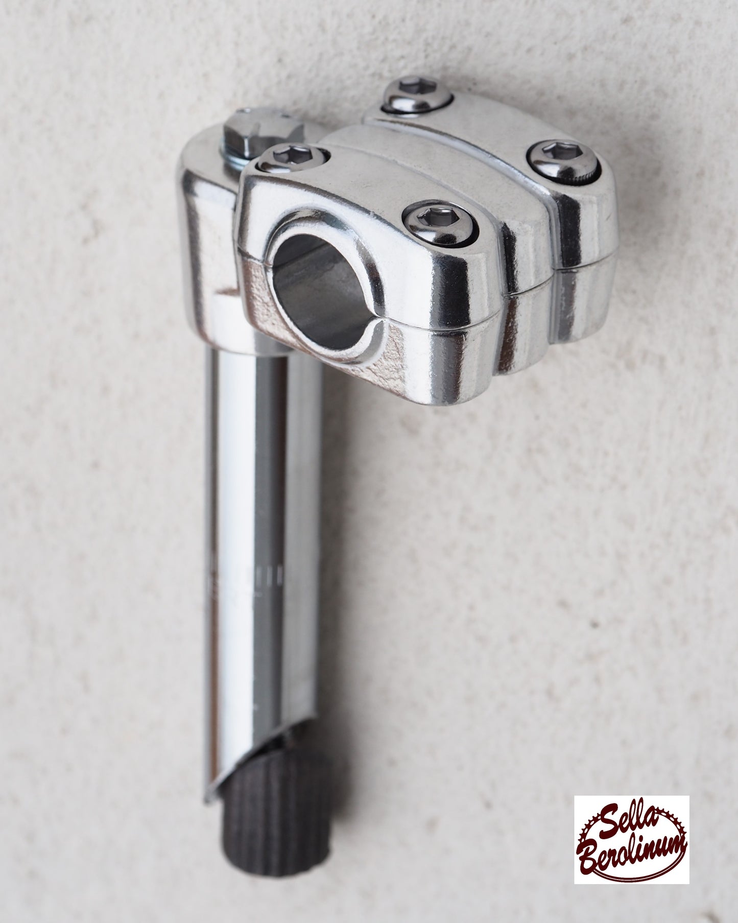 BMX 4 - 50 Schaftvorbau 22,2 mm Silber / 40 mm Ext.