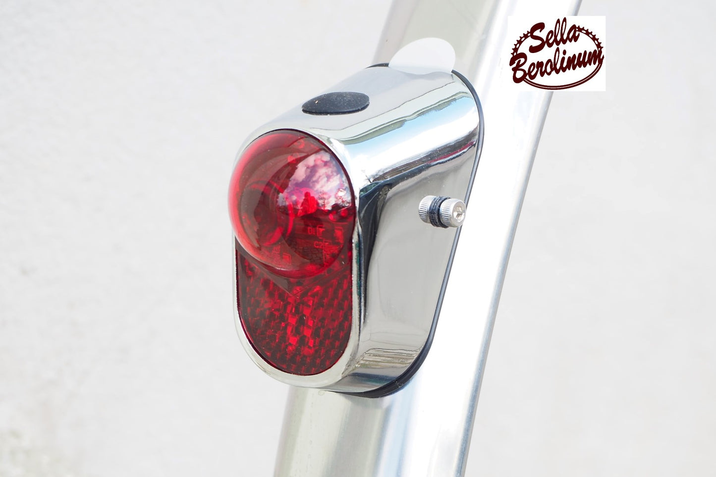 Sellax "Edison" Rücklicht LED, verchromt