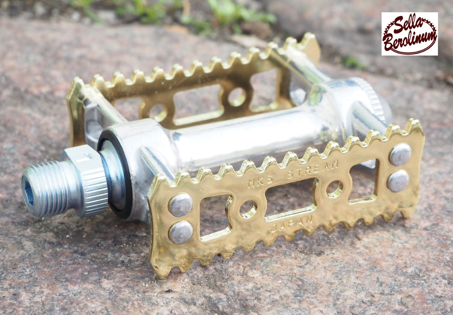 MKS Sylvan Stream Pedals Gold / Silver