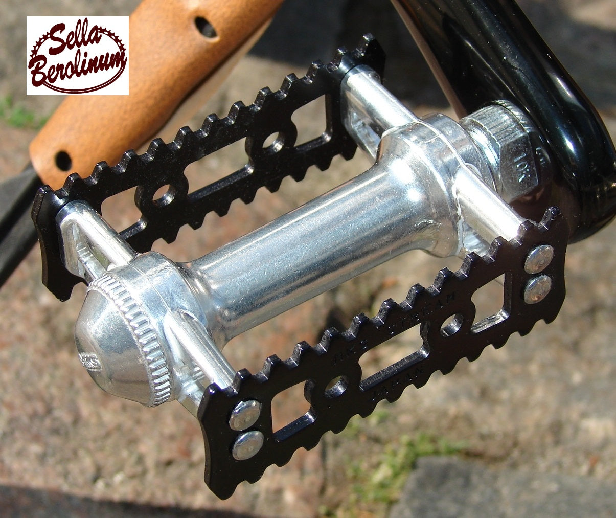 MKS Sylvan Stream Pedals Black / Silver