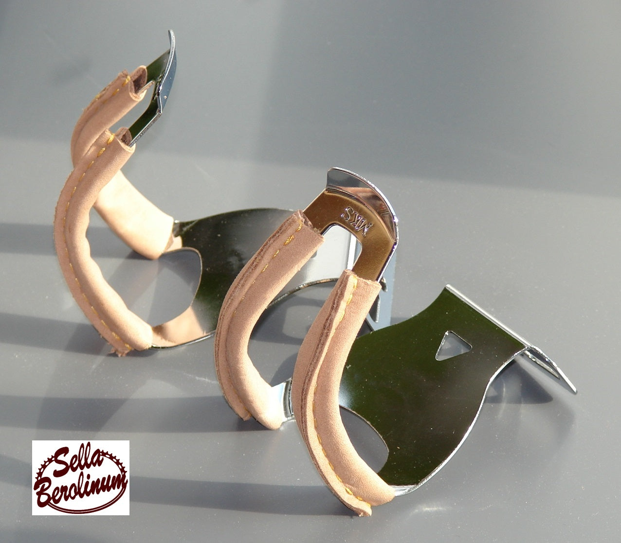 MKS Half Clip Deep Stahl mit braunem Leder, Paar