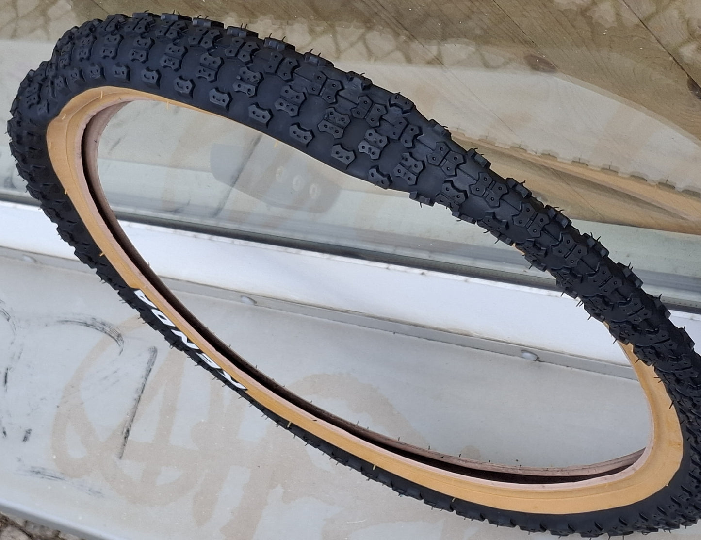 10x B-C Ware 20"x 1,75 Classic BMX Reifen 47 - 406 Schwarz / Gumwall