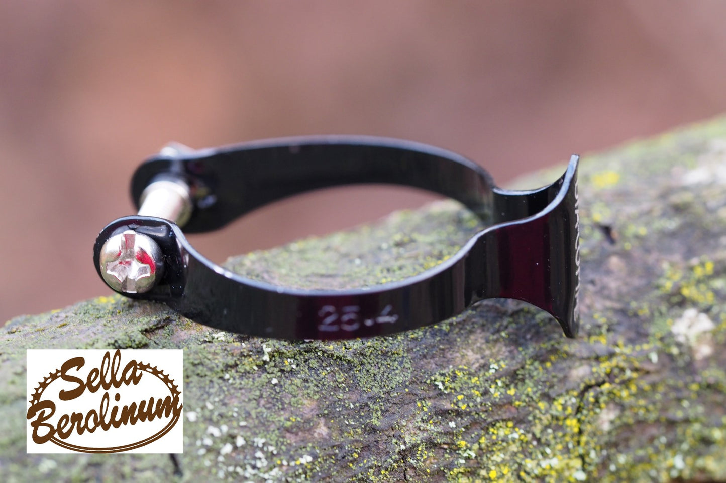 Dia Compe 1501 Casing Clip Schwarz / 3 Größen