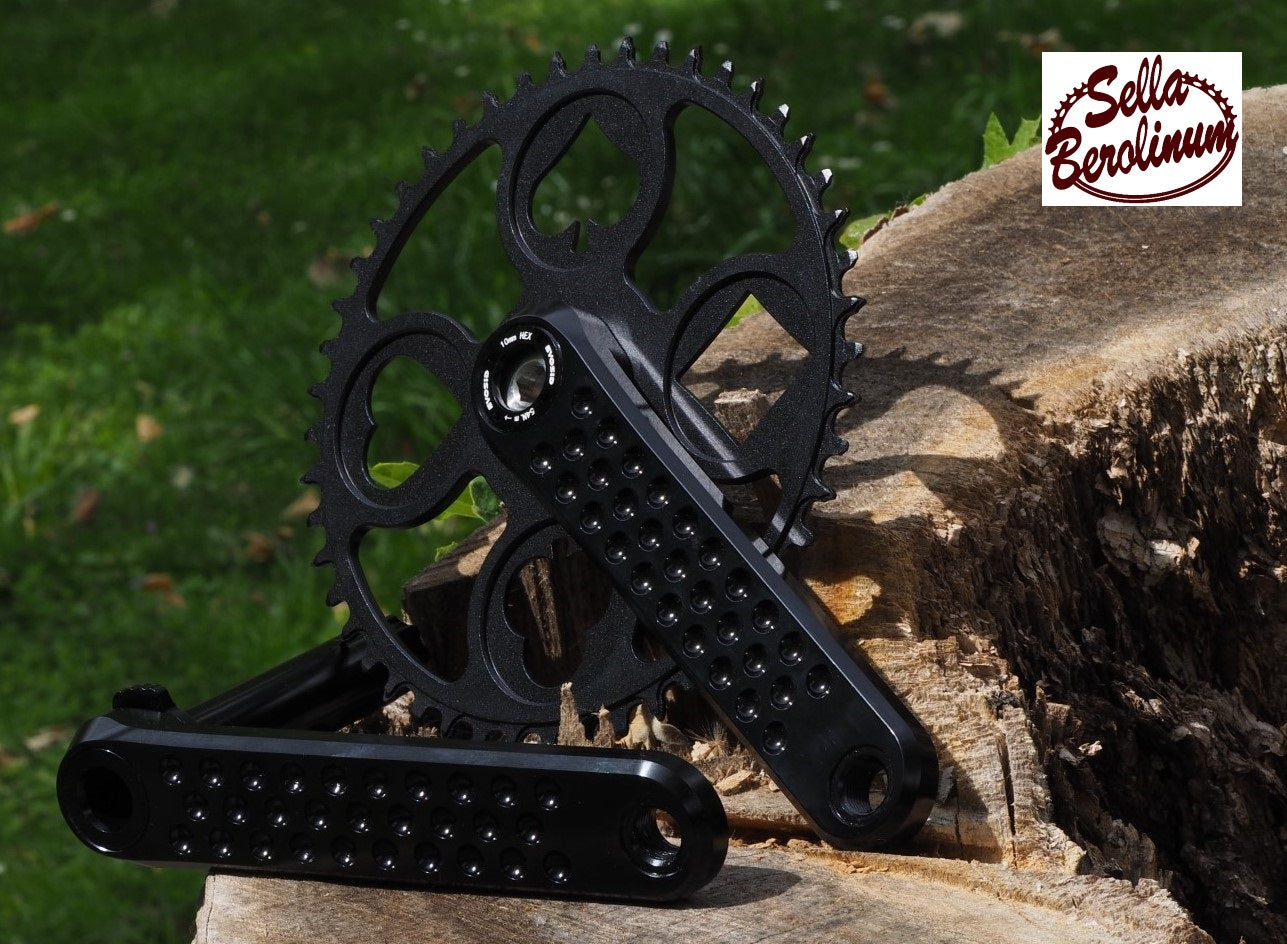 Flush Royal Kurbelgarnitur 46 oder 48 Z Schwarz Matt/ Glänzend