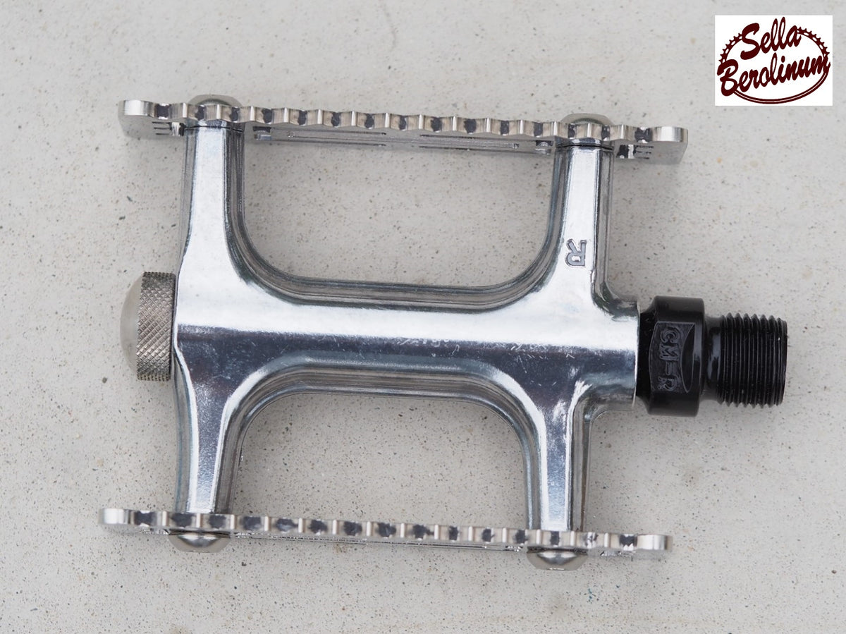 Sellax Mark 313 Stream Classic Fahrradpedal aus poliertem Aluminium mit Edelstahlkäfig und 9/16-Zoll-Achse, Draufsicht